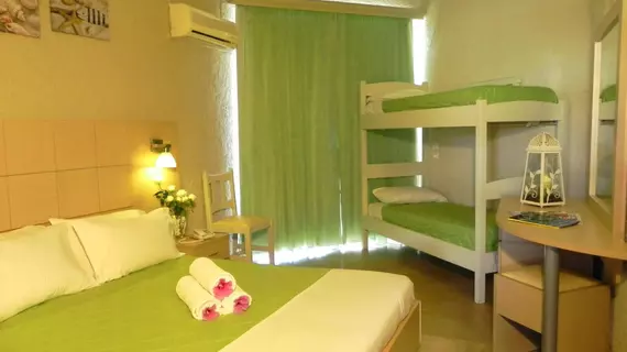 Alkionis Hotel | İyon Adaları - Korfu - Moraitika