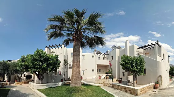 Ourania Apartments | Girit Adası - Kandiye (bölge) - Gouves - Kato Gouves