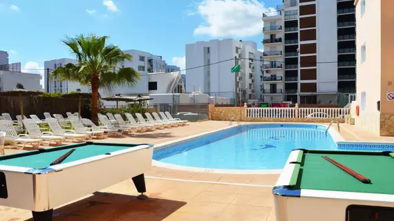 Apartamentos Central City | Balearic Adaları - İbiza Adası - Sant Antoni de Portmany - West End