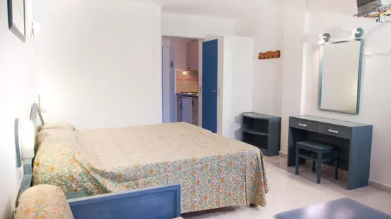 Apartamentos Central City | Balearic Adaları - İbiza Adası - Sant Antoni de Portmany - West End