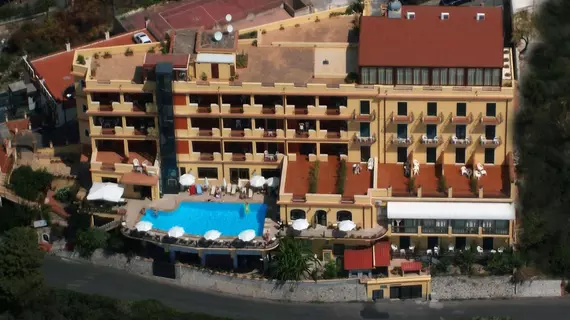 Hotel Sole Castello | Sicilya - Messina (vilayet) - Taormina Sahili - Taormina