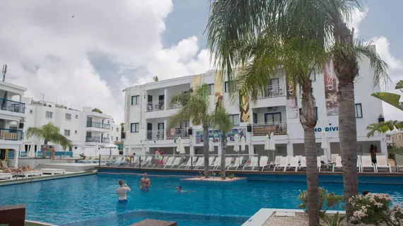 Tsokkos Holiday Hotel Apartments | Larnaka Bölgesi - Ayia Napa