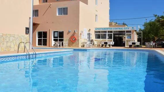 Apartamentos Central City | Balearic Adaları - İbiza Adası - Sant Antoni de Portmany - West End