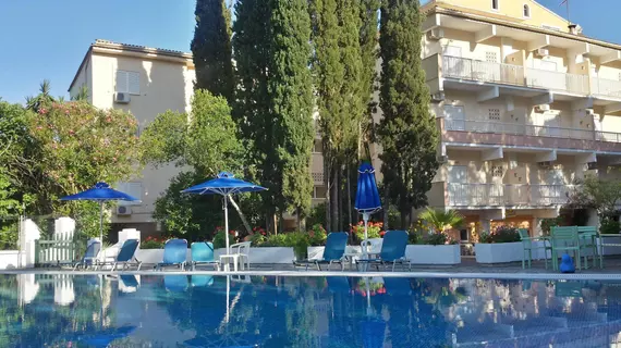 Ipsos Beach Hotel | İyon Adaları - Korfu - Dassia