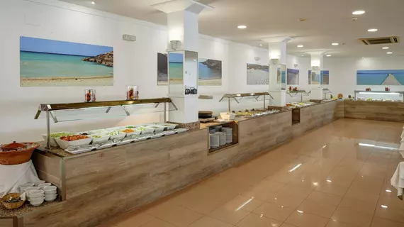 Palia Puerto del Sol Hotel Club | Balearic Adaları - Mayorka Adası - Campos - Migjorn