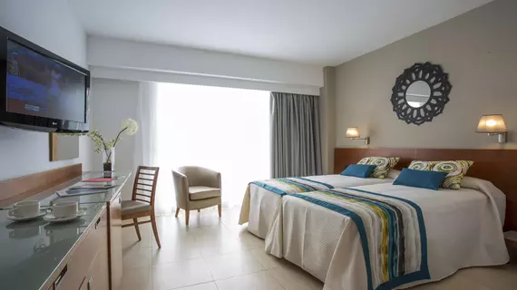 Palladium Hotel Palmyra | Balearic Adaları - İbiza Adası - Sant Antoni de Portmany