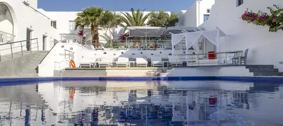 RK BEACH HOTEL | Ege Adaları - Santorini