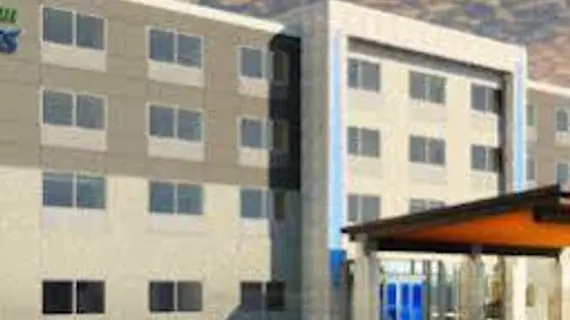 Holiday Inn Express and Suites Detroit Northwest Livonia | Michigan - Detroit (ve civarı) - Livonia