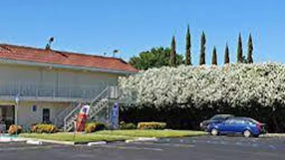 Motel 6 Sacramento - Rancho Cordova East | Kaliforniya - Sacramento (ve civarı) - Rancho Cordova