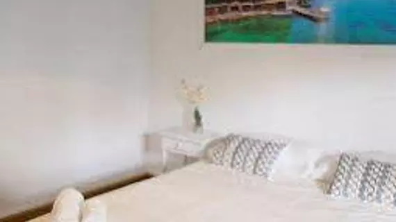 NWT Hostel Ibiza | Balearic Adaları - İbiza Adası - Sant Antoni de Portmany