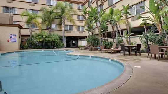 Comfort Inn & Suites Zoo SeaWorld Area | Kaliforniya - San Diego County - San Diego - Mission Valley