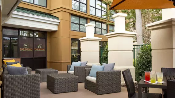 Courtyard by Marriott Orlando Lake Buena Vista in the Marriott Village | Florida - Orlando (ve civarı) - International Drive South Turizm Bölgesi