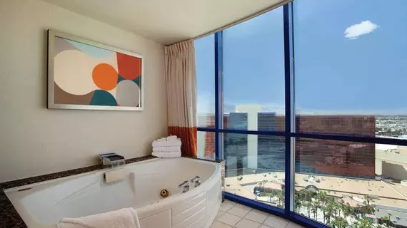 Rio All-Suite Hotel & Casino | Nevada - Clark County - Las Vegas (ve civarı) - Las Vegas - Paradise