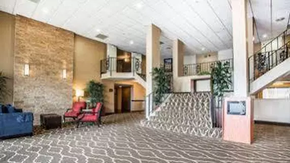 Comfort Inn Conference Center Westport/St. Louis | Missouri - St. Louis (ve civarı) - Maryland Heights