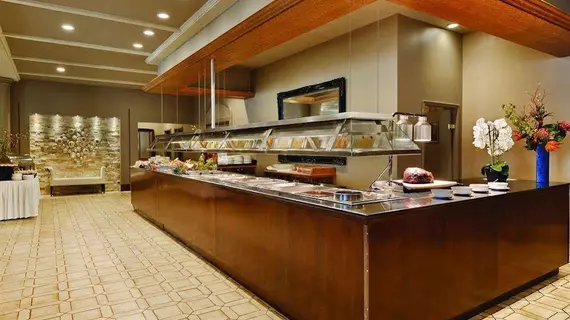 Best Western Premier Calgary Plaza Hotel & Conference Centre | Alberta - Calgary (ve civarı) - Calgary