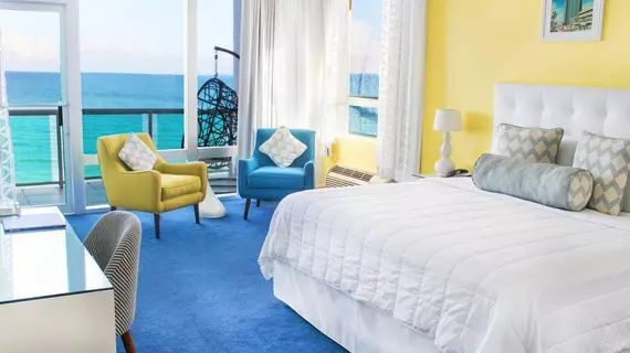 Deauville Beach Resort | Florida - Miami Beach - Kuzey Plajı