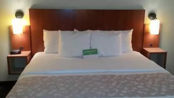 La Quinta Inn & Suites Houston Southwest | Teksas - Houston (ve civarı) - Houston