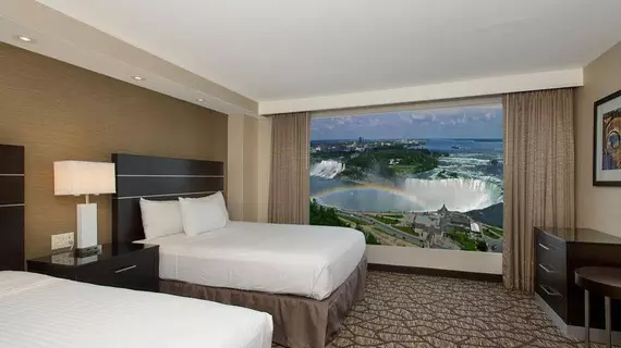 Embassy Suites by Hilton Niagara Falls Fallsview | Ontario - Niagara Regional Belediyesi - Niagara Şelalesi (ve civarı), Kanada - Niagara Şelalesi - Fallsview