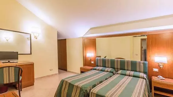 Hotel Floridia | Lazio - Roma (ve civarı) - Roma Kent Merkezi - Rione XVIII Castro Pretorio