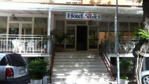 Hotel Nives | Emilia-Romagna - Rimini