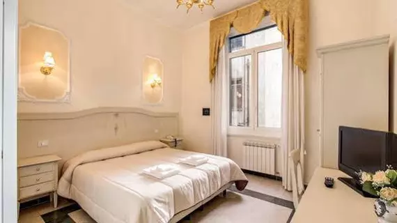 Cambridge Hotel | Lazio - Roma (ve civarı) - Roma Kent Merkezi - Rione XVIII Castro Pretorio