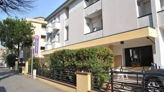 Hotel Vannucci | Emilia-Romagna - Rimini - Marina Centro