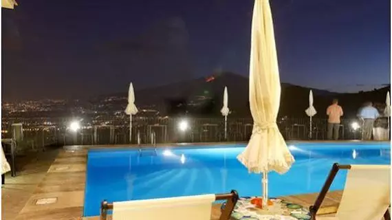 Hotel Sole Castello | Sicilya - Messina (vilayet) - Taormina Sahili - Taormina