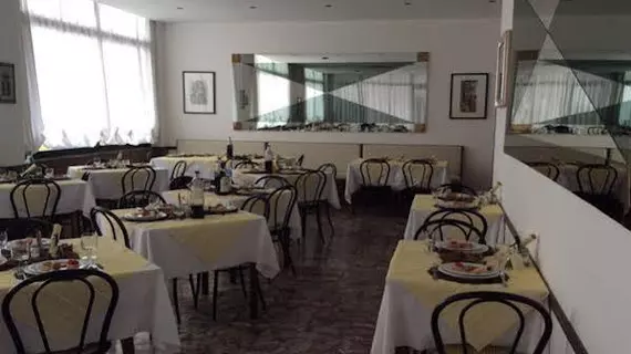 Granada Hotel | Rimini (vilayet) - Cattolica