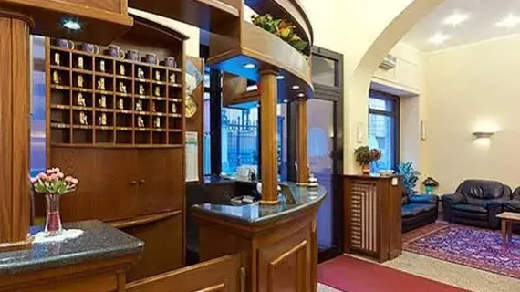 Hotel Pavone | Lombardy - Milano (ve civarı) - Milano