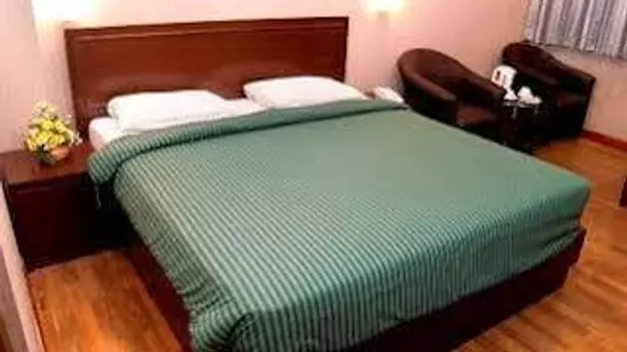 Enhaii Hotel Bandung | West Java - Bandung (ve civarı) - Bandung - Gegerkalong - Setiabudi