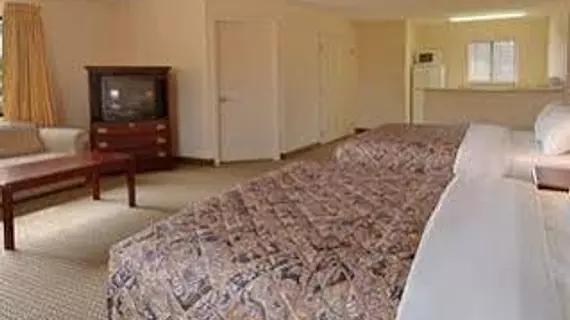 Days Inn and Suites Orlando/UCF Research Park | Florida - Orlando (ve civarı) - Orlando