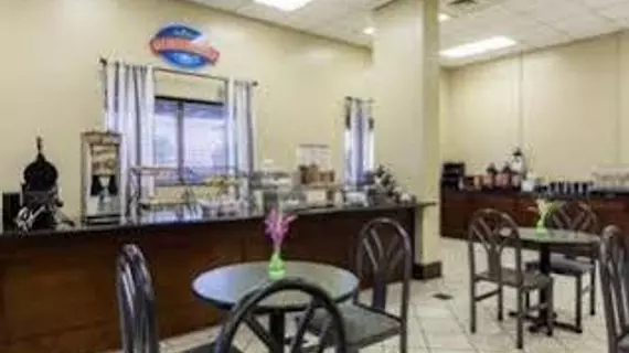 Stay Express Inn & Suites New Orleans | Louisiana - New Orleans (ve civarı) - New Orleans