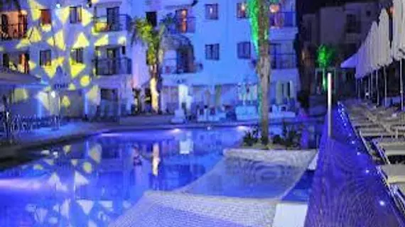 Tsokkos Holiday Hotel Apartments | Larnaka Bölgesi - Ayia Napa