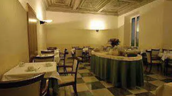 Hotel Aberdeen | Lazio - Roma (ve civarı) - Roma Kent Merkezi - Rione XVIII Castro Pretorio