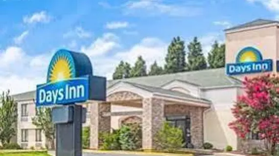 Days Inn Salisbury | Kuzey Karolayna - Lexington - Salisbury (ve civarı) - Salisbury