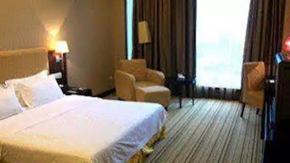 Vienna Hotel Chunfeng Branch | Guangdong - Şenzen (ve civarı) - Shenzhen - Nigang - Luohu