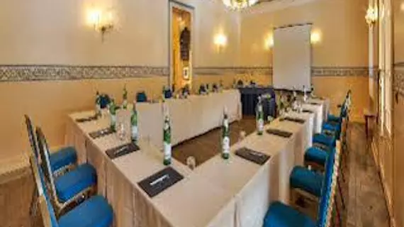 Residence Hotel Sport Campiglio | Trentino-Alto Adige - Trento İli - Madonna di Campiglio