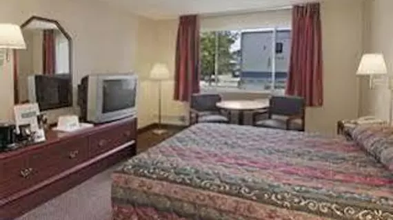 Terre Haute Travelodge | Indiana - Terre Haute (ve civarı) - Terre Haute