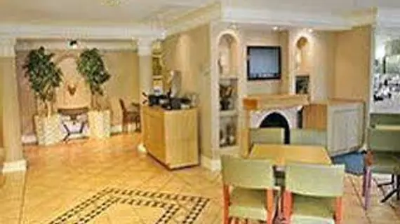 La Quinta Inn San Antonio Market Square | Teksas - San Antonio (ve civarı) - San Antonio - San Antonio Merkezi