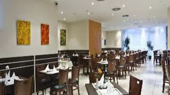 Centro Hotel Kurfürstendamm | Berlin (ve civarı) - Tempelhof-Schoeneberg - Diplomatic Quarter - Batı Berlin Merkezi