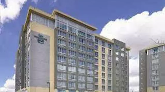 Homewood Suites Calgary Airport | Alberta - Calgary (ve civarı) - Calgary