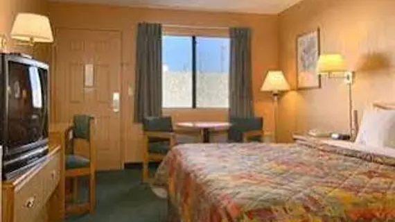 Days Inn El Paso Airport East | Teksas - El Paso (ve civarı) - El Paso