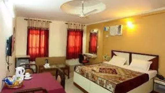 Hotel Dakha International | Batı Delhi - Ulusal Eyalet Başkenti Delhi - Delhi (ve civarı) - Yeni Delhi - Karol Bagh