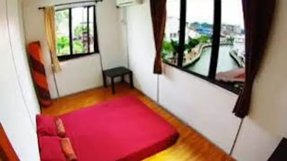 Sayang-Sayang Youth Hostel | Malacca - Malacca