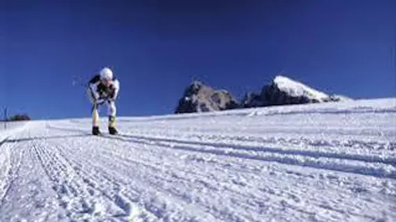 Relais du Silence Schlosshotel Mirabell | Trentino-Alto Adige - Güney Tirol (il) - Castelrotto