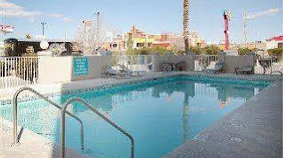 La Quinta Inn & Suites El Paso East | Teksas - El Paso (ve civarı) - El Paso