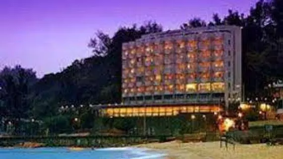 Warwick Hotel Cheung Chau | Hong Kong - Cheung Chau