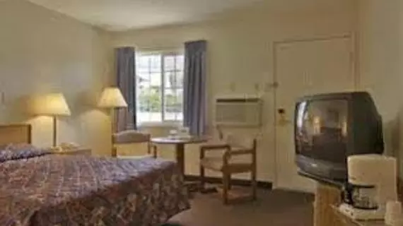 Grants Pass Travelodge | Oregon - Medford (ve civarı) - Grants Pass