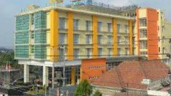 EDU Hostel | Yogyakarta Özel Bölgesi - Yogyakarta (ve civarı) - Yogyakarta - Kraton - Merkez Yogyakarta