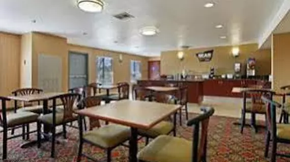 Travelodge Sylmar CA | Kaliforniya - Los Angeles County - Sylmar